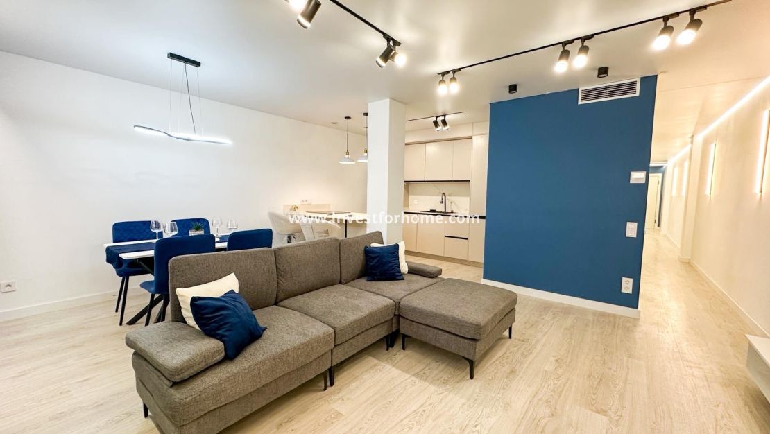 Sale - Apartment - Torrevieja - Costa Blanca