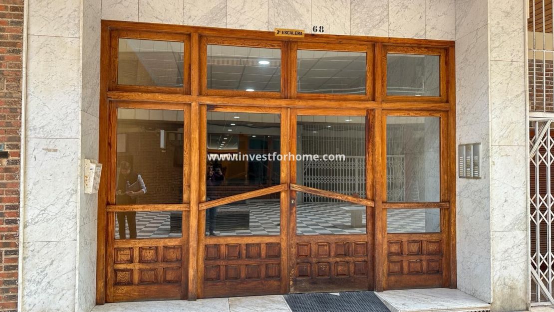 Sale - Apartment - Torrevieja - Costa Blanca