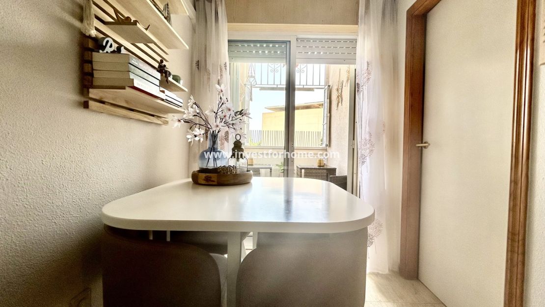 Sale - Apartment - Torrevieja - Costa Blanca
