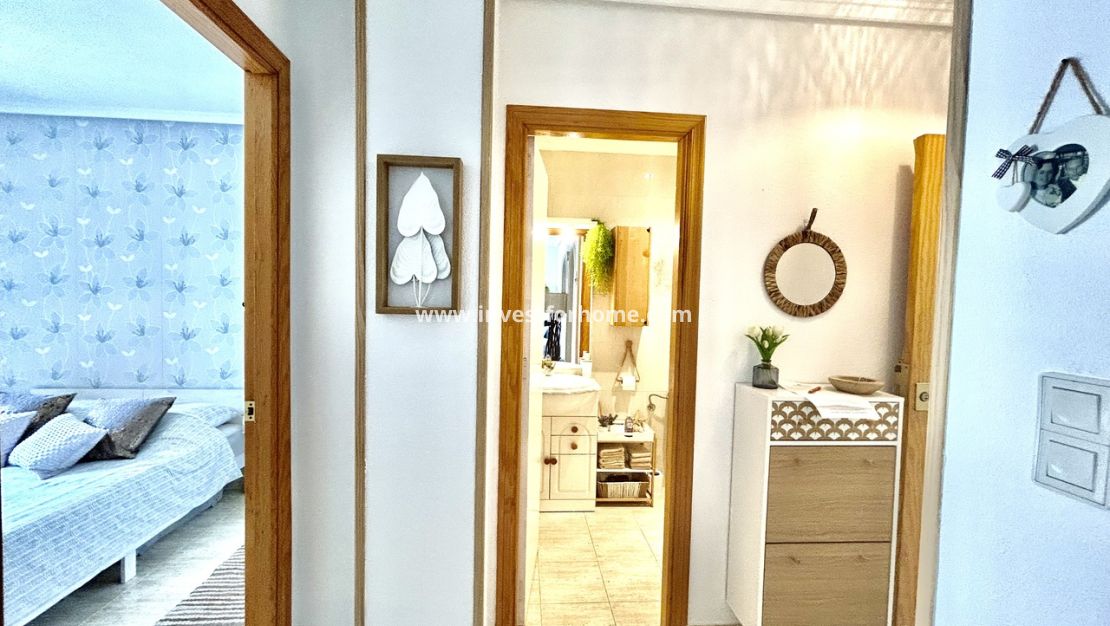 Sale - Apartment - Torrevieja - Costa Blanca