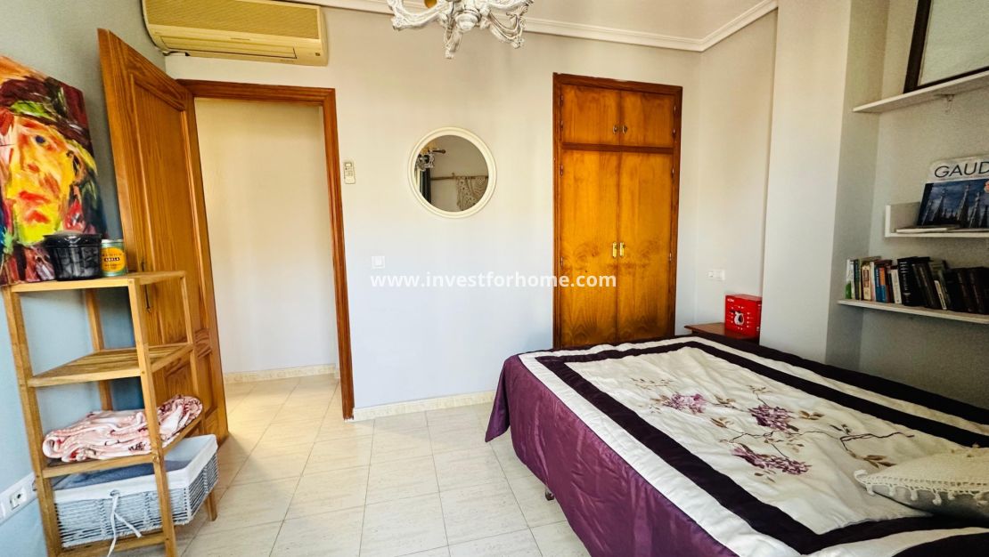 Sale - Apartment - Torrevieja - Costa Blanca