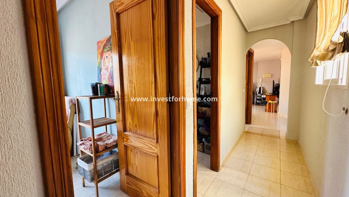 Sale - Apartment - Torrevieja - Costa Blanca