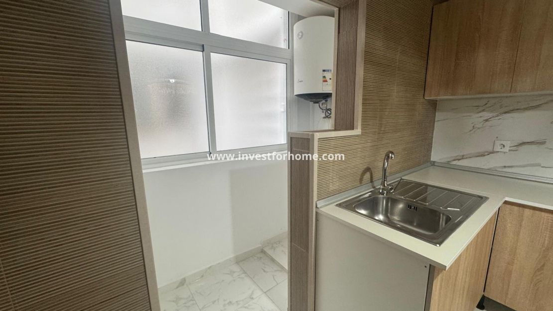 Sale - Apartment - Torrevieja - Costa Blanca