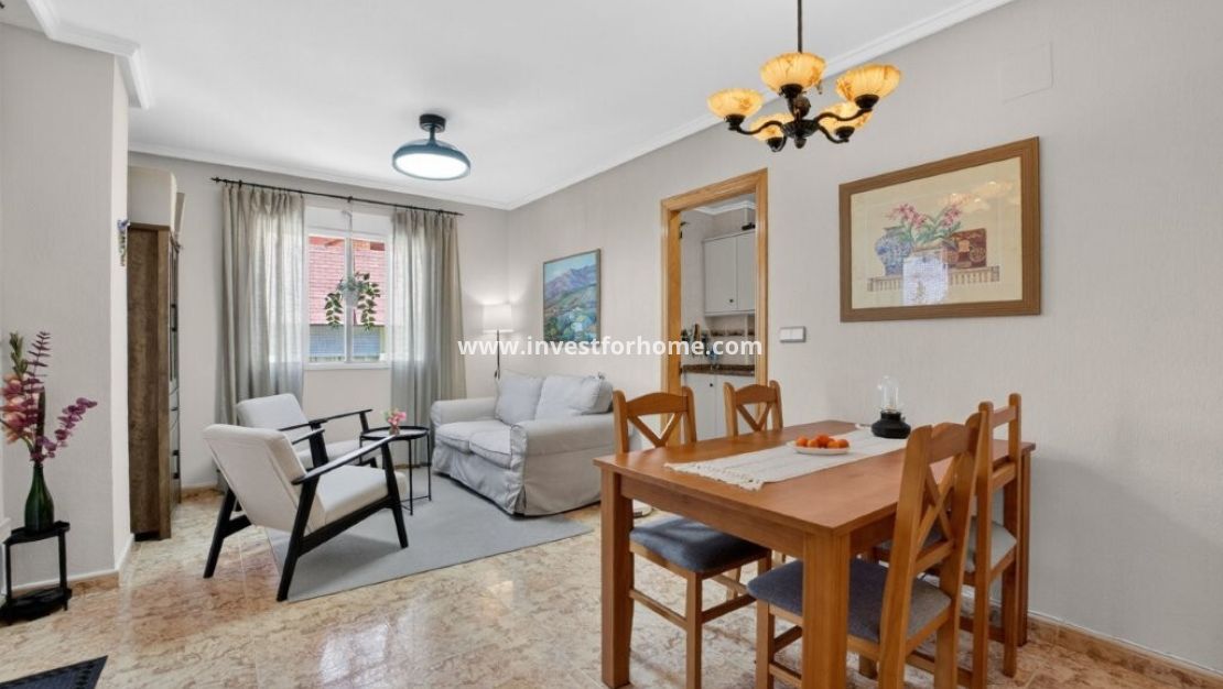 Sale - Apartment - Torrevieja - Costa Blanca