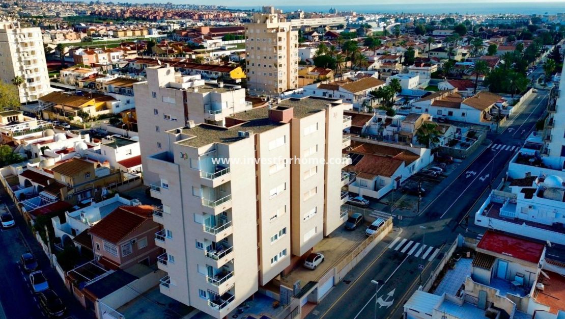 Sale - Apartment - Torrevieja - Costa Blanca