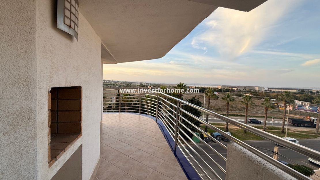 Sale - Apartment - Torrevieja - Costa Blanca
