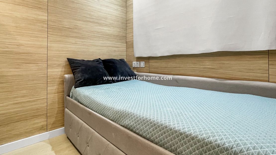 Sale - Apartment - Torrevieja - Costa Blanca