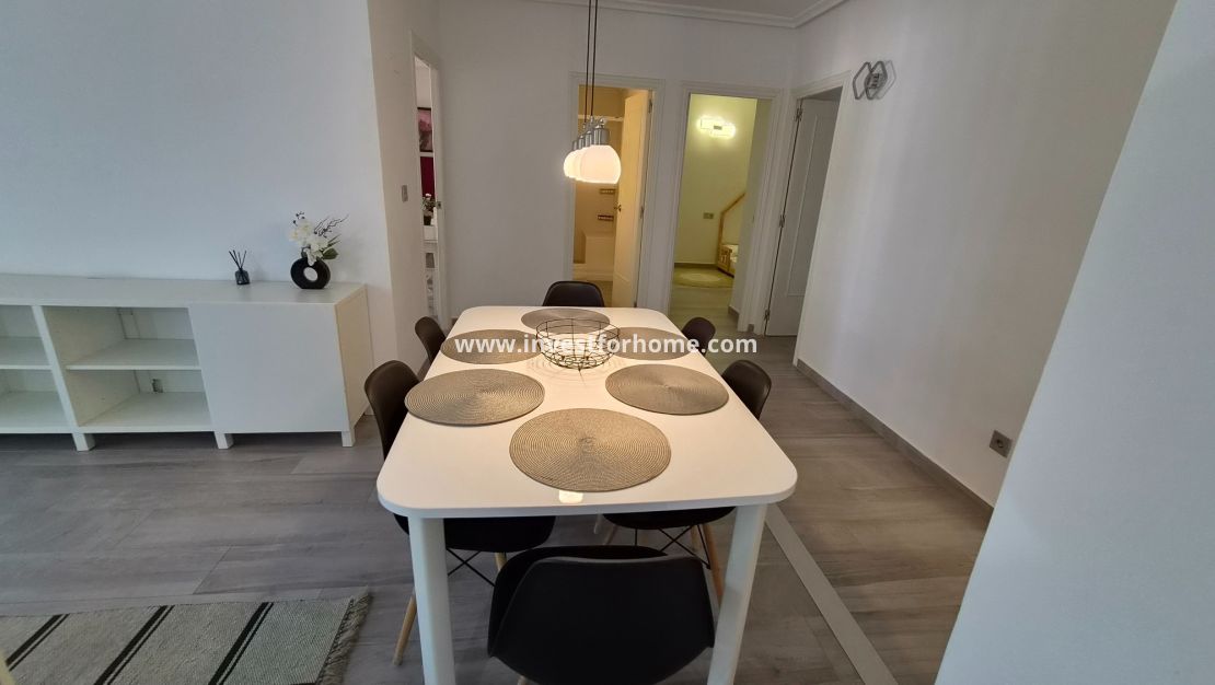 Sale - Apartment - Torrevieja - Costa Blanca