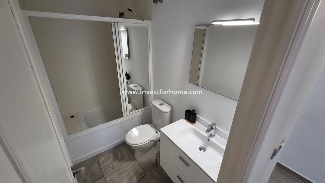 Sale - Apartment - Torrevieja - Costa Blanca