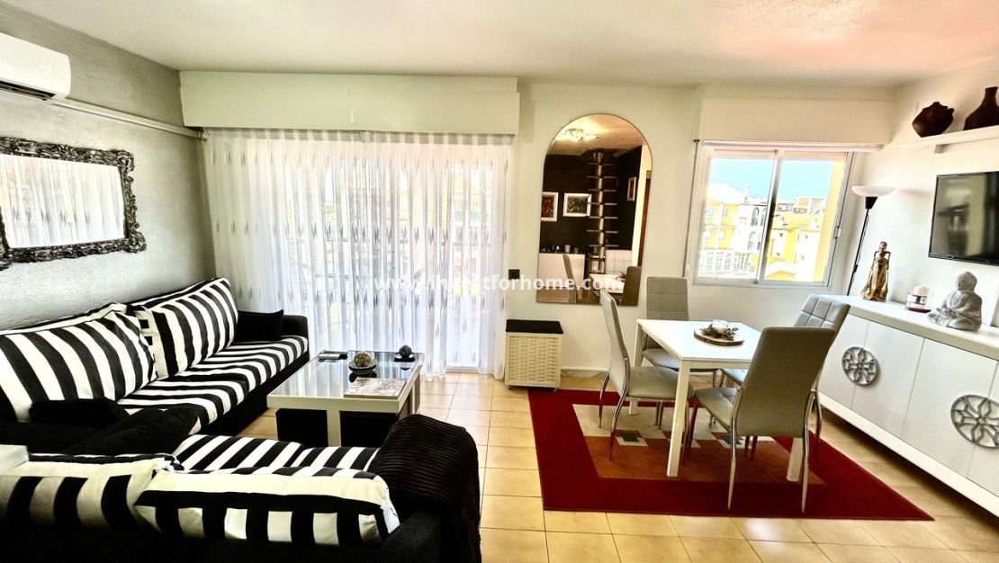 Sale - Apartment - Torrevieja - Costa Blanca