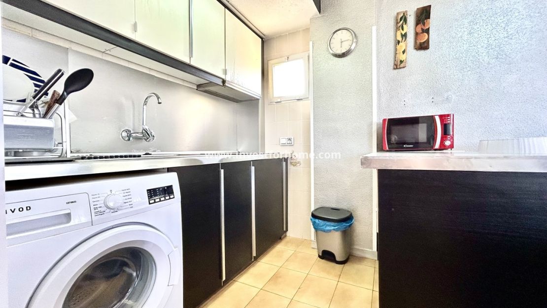 Sale - Apartment - Torrevieja - Costa Blanca