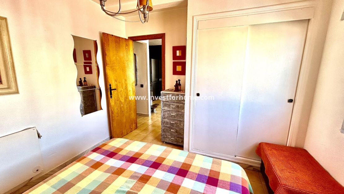Sale - Apartment - Torrevieja - Costa Blanca