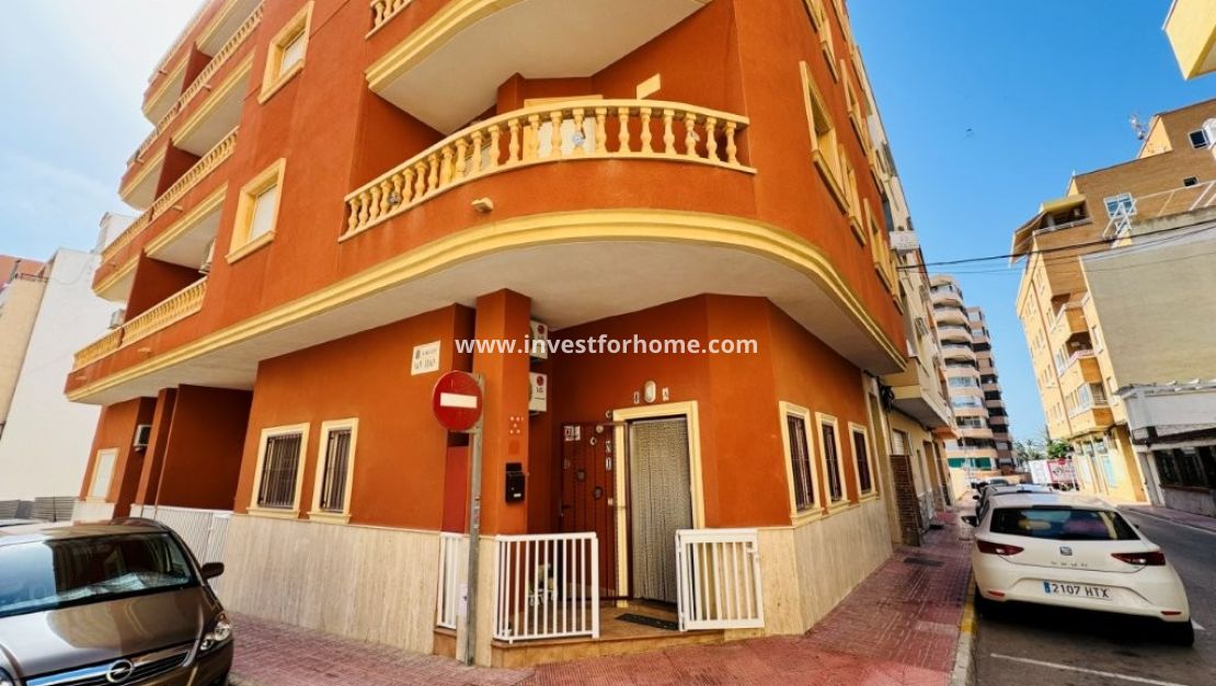 Sale - Apartment - Torrevieja - Costa Blanca