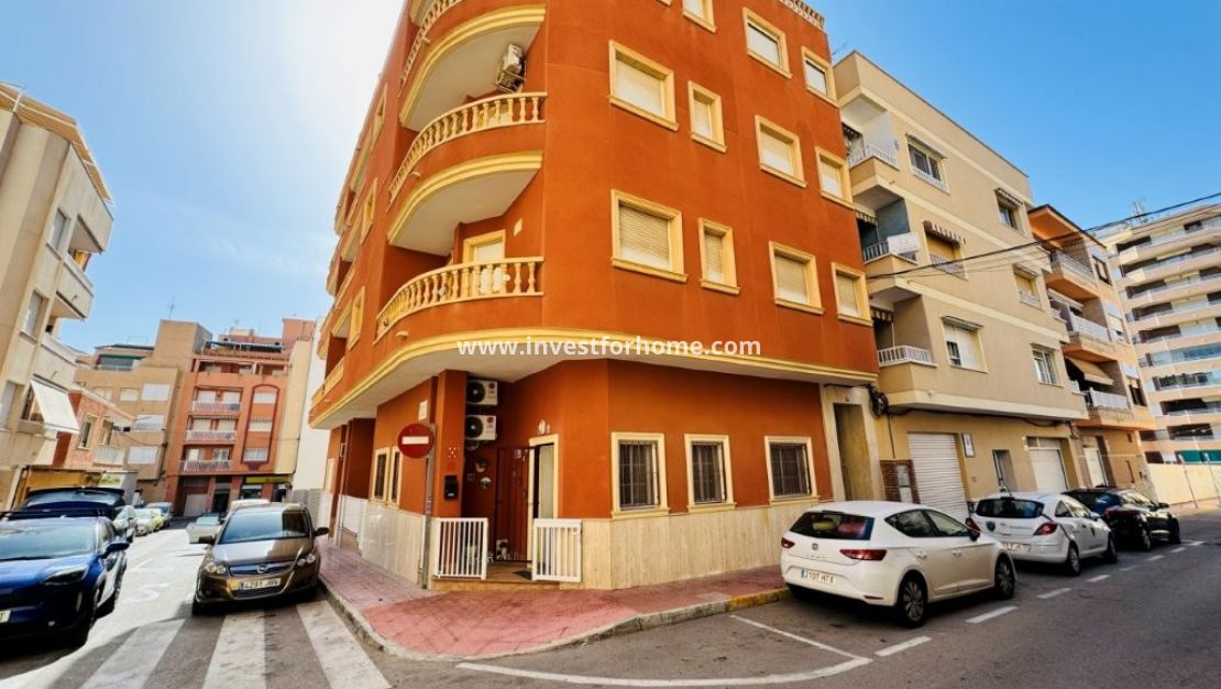 Sale - Apartment - Torrevieja - Costa Blanca
