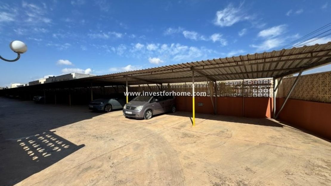 Sale - Apartment - Torrevieja - Costa Blanca
