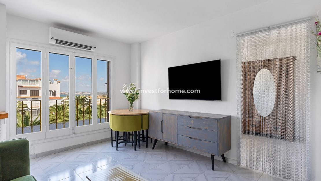 Sale - Apartment - Torrevieja - Costa Blanca