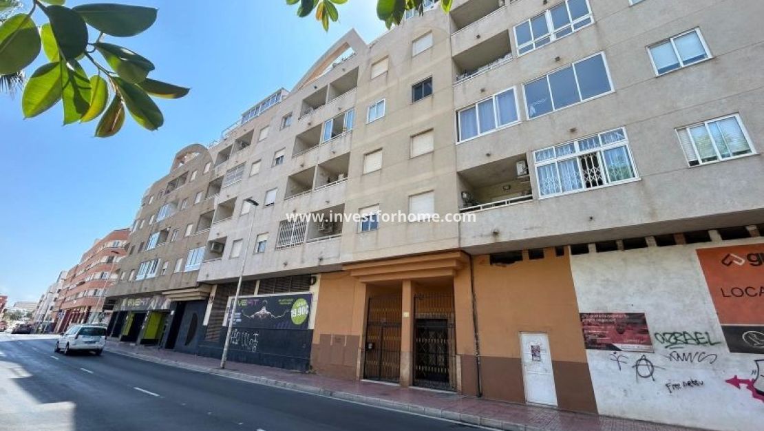 Sale - Apartment - Torrevieja - Costa Blanca
