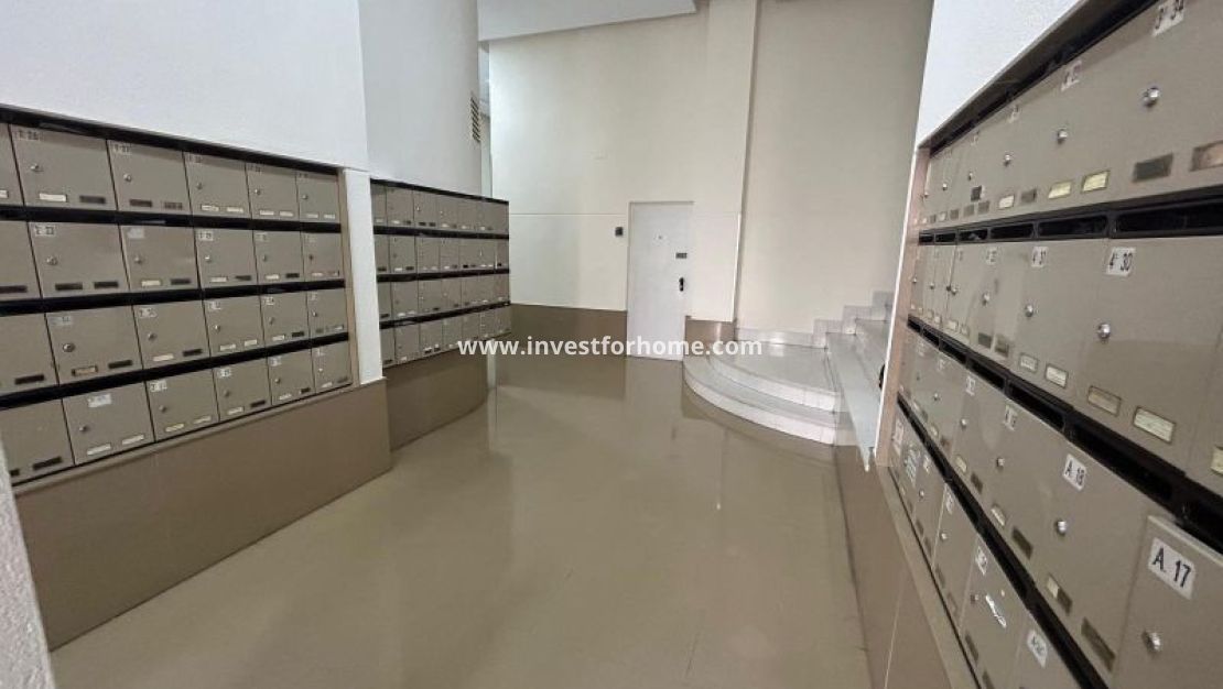 Sale - Apartment - Torrevieja - Costa Blanca