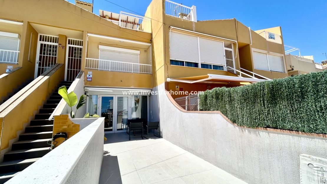 Sale - Apartment - Torrevieja - Costa Blanca