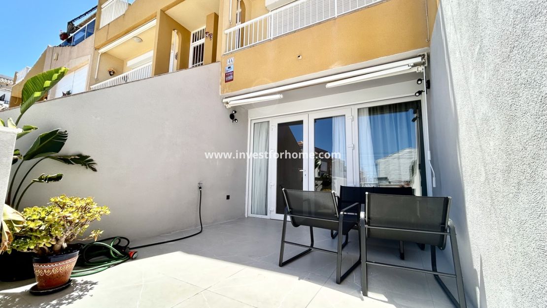 Sale - Apartment - Torrevieja - Costa Blanca