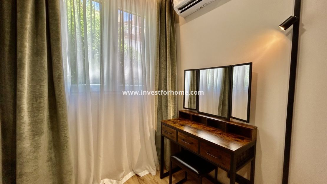 Sale - Apartment - Torrevieja - Costa Blanca