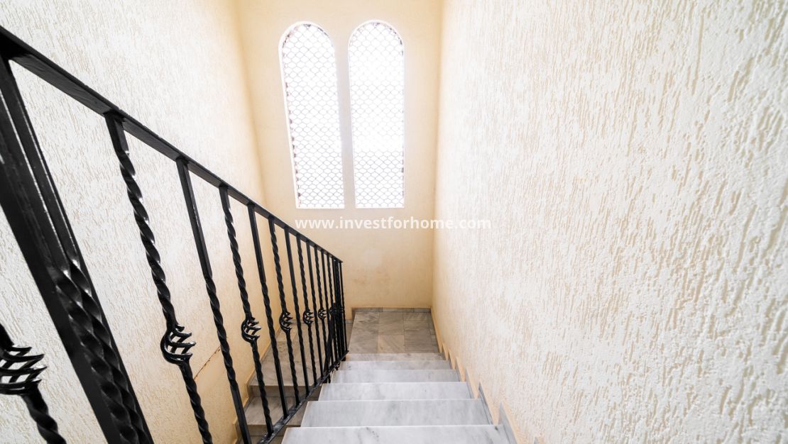 Sale - Apartment - Torrevieja - Costa Blanca