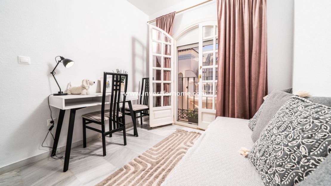 Sale - Apartment - Torrevieja - Costa Blanca