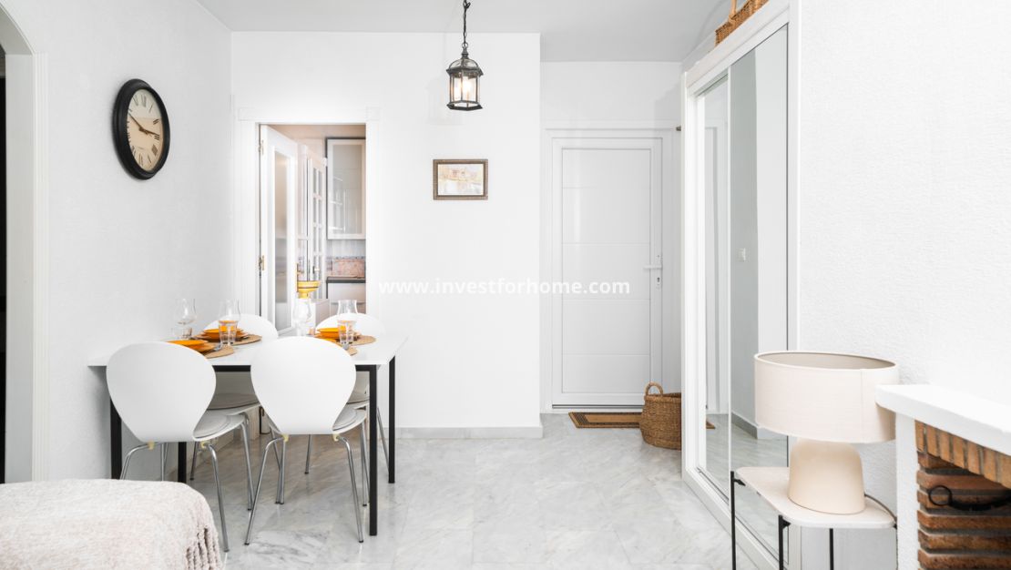 Sale - Apartment - Torrevieja - Costa Blanca