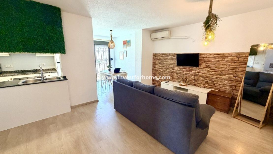 Sale - Apartment - Torrevieja - Costa Blanca