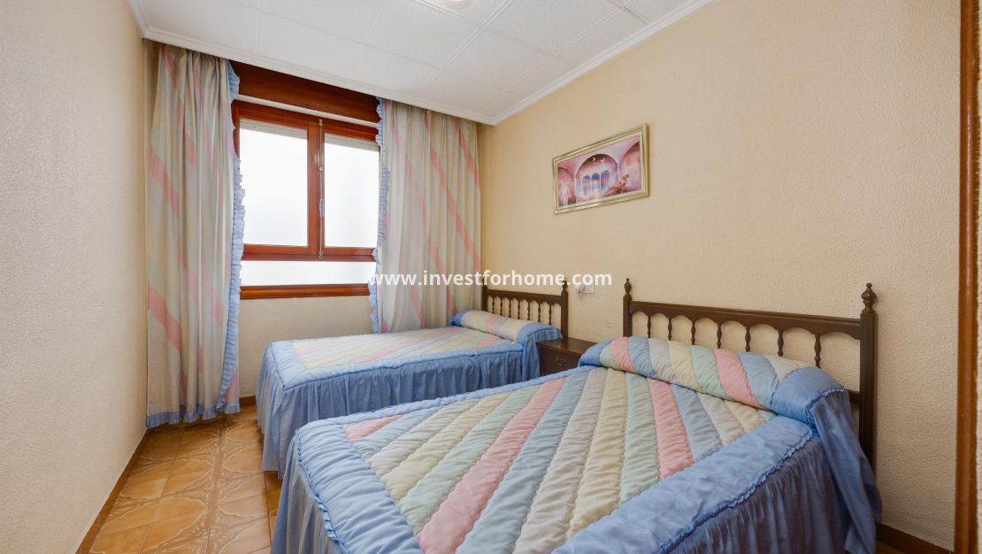 Sale - Apartment - Torrevieja - Costa Blanca