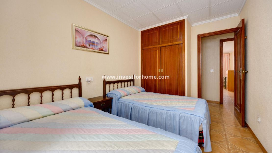 Sale - Apartment - Torrevieja - Costa Blanca