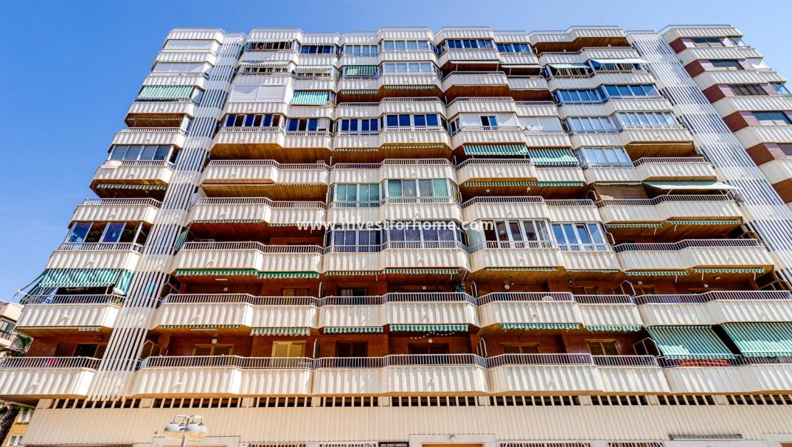Sale - Apartment - Torrevieja - Costa Blanca
