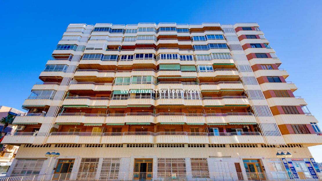 Sale - Apartment - Torrevieja - Costa Blanca
