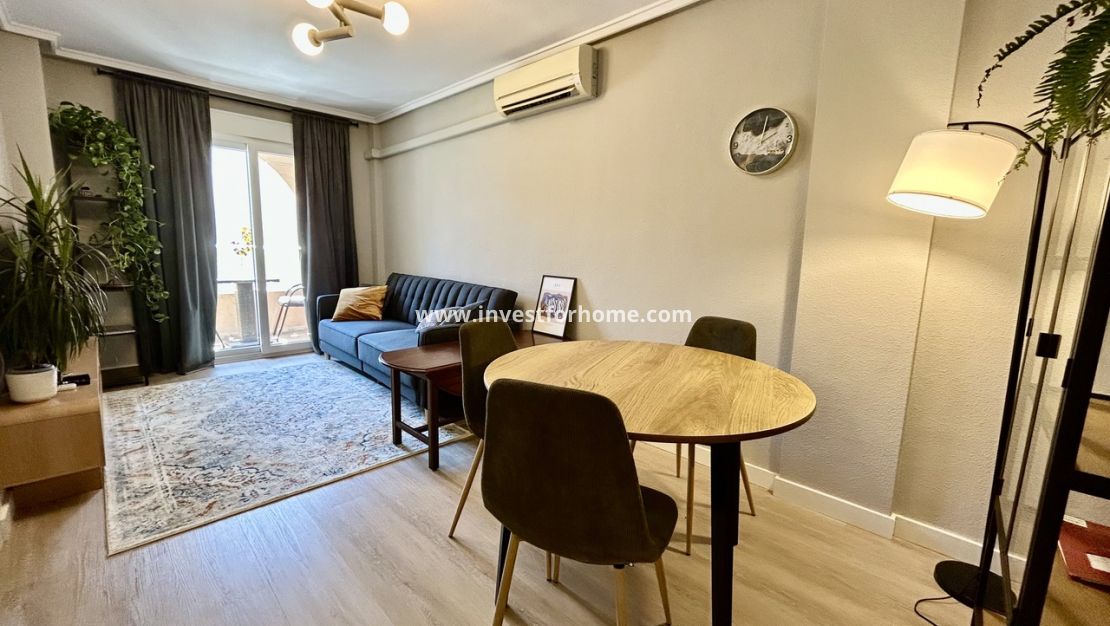 Sale - Apartment - Torrevieja - Costa Blanca