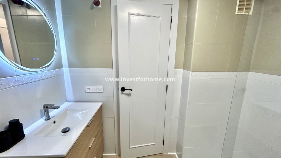 Sale - Apartment - Torrevieja - Costa Blanca