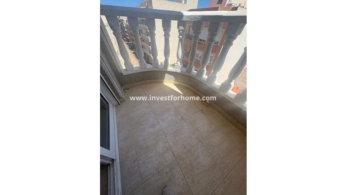 Sale - Apartment - Torrevieja - Costa Blanca