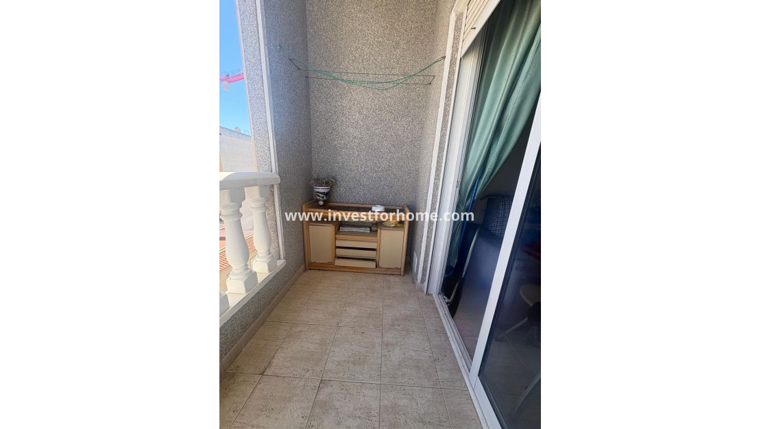 Sale - Apartment - Torrevieja - Costa Blanca