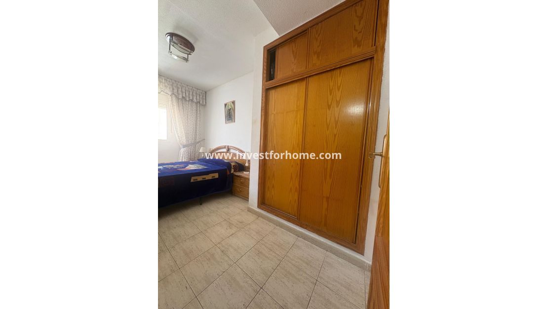 Sale - Apartment - Torrevieja - Costa Blanca