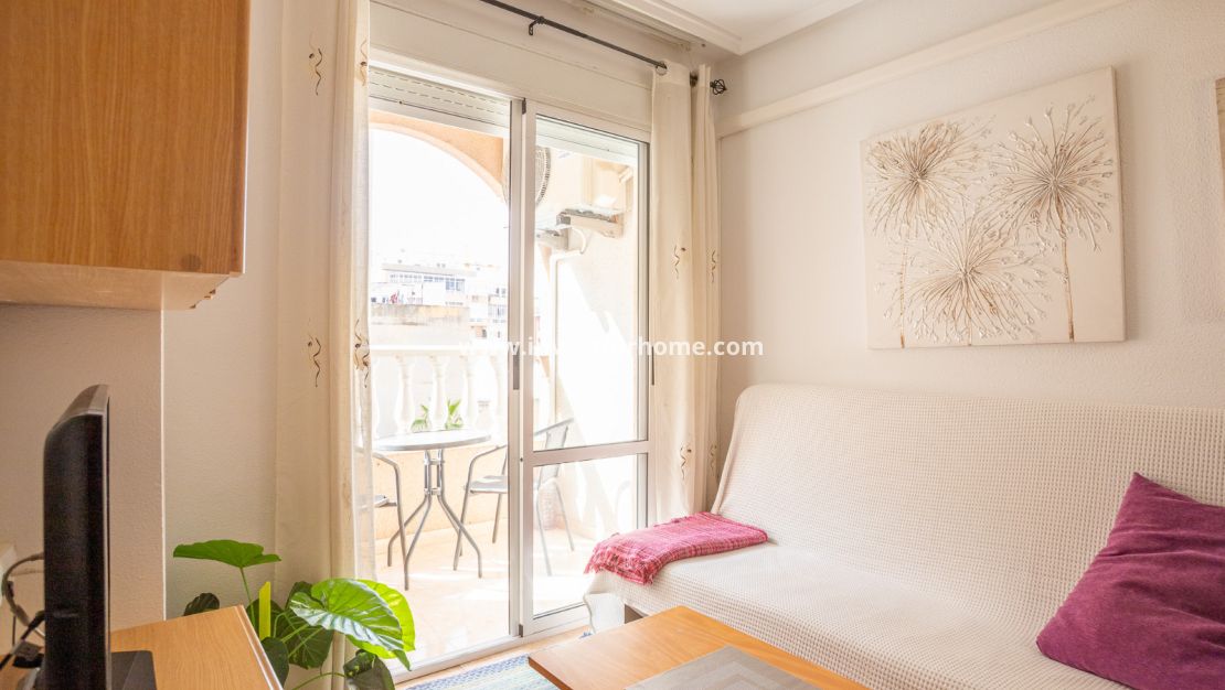 Sale - Apartment - Torrevieja - Costa Blanca
