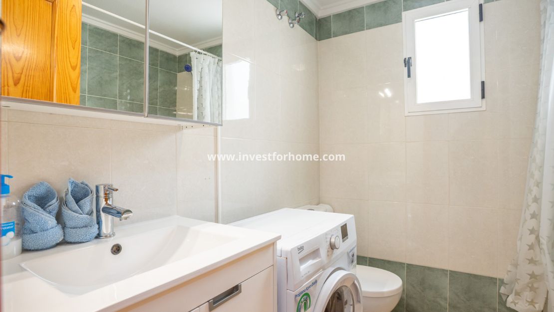 Sale - Apartment - Torrevieja - Costa Blanca