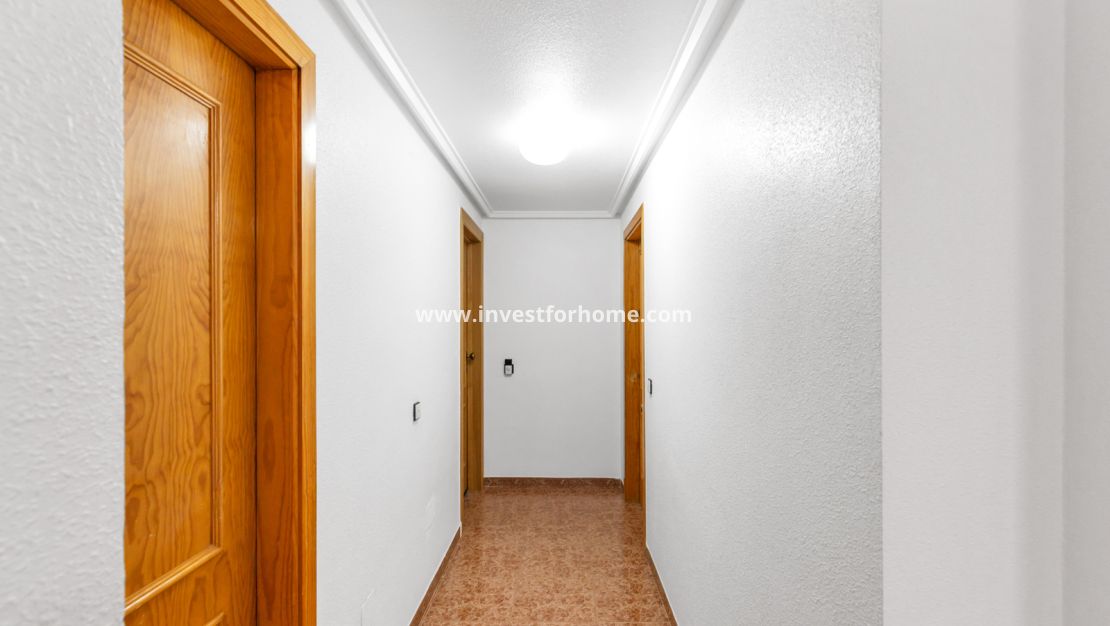 Sale - Apartment - Torrevieja - Costa Blanca