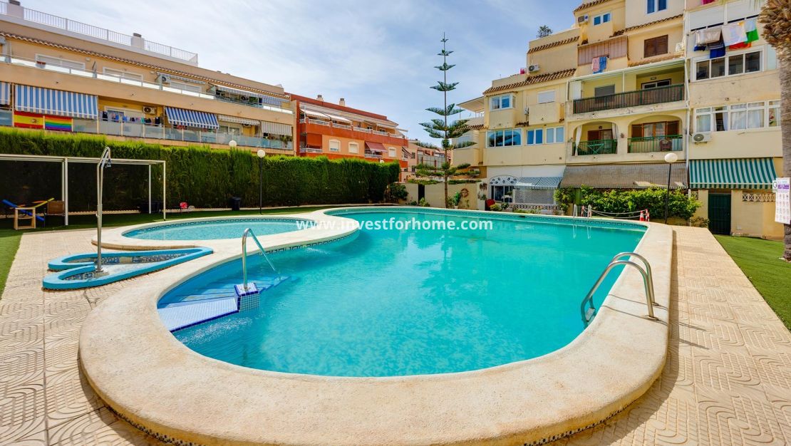 Sale - Apartment - Torrevieja - Costa Blanca