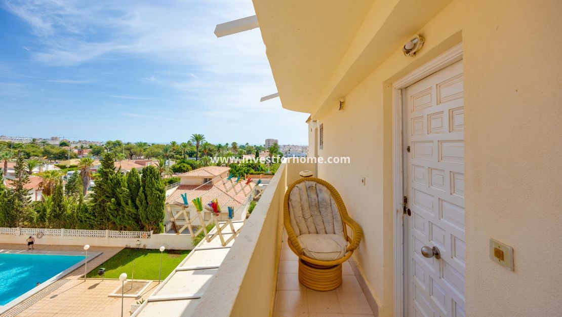 Sale - Apartment - Torrevieja - Costa Blanca