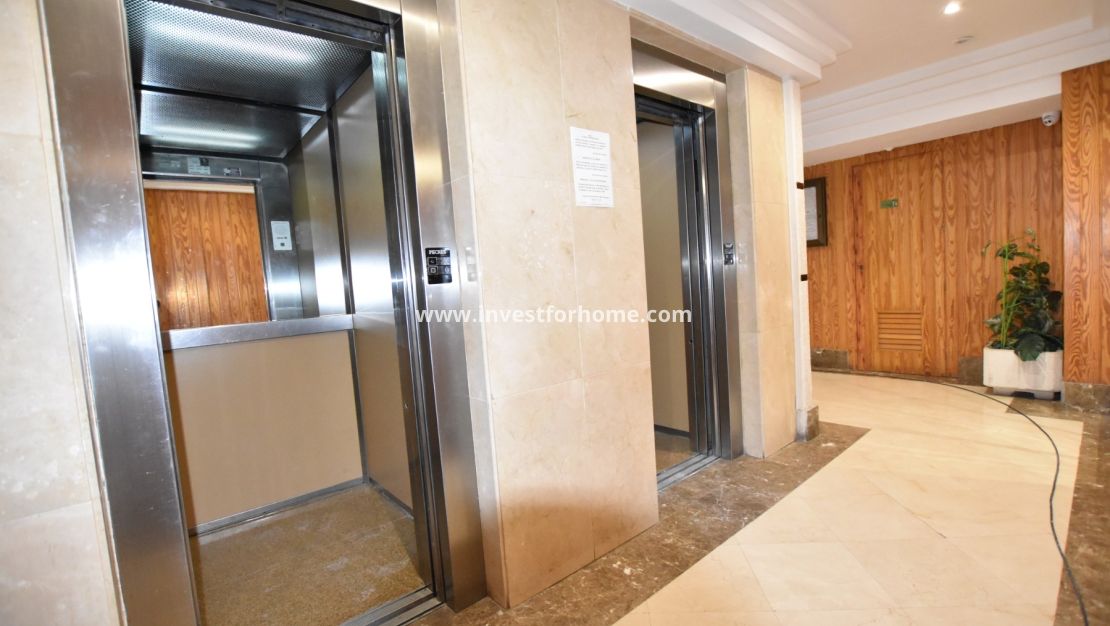 Sale - Apartment - Torrevieja - Costa Blanca