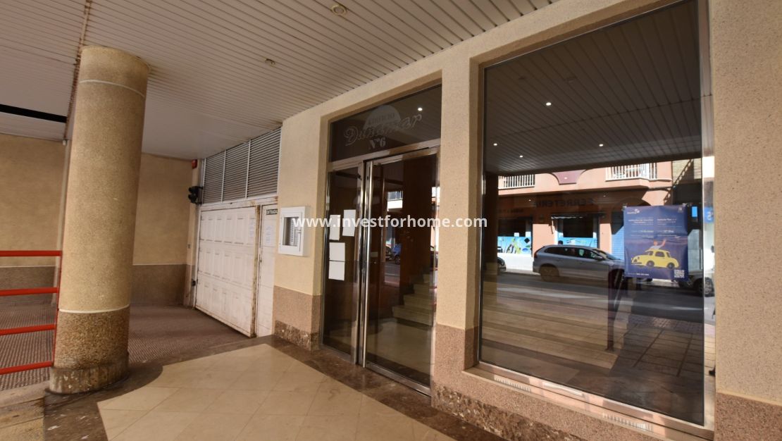 Sale - Apartment - Torrevieja - Costa Blanca