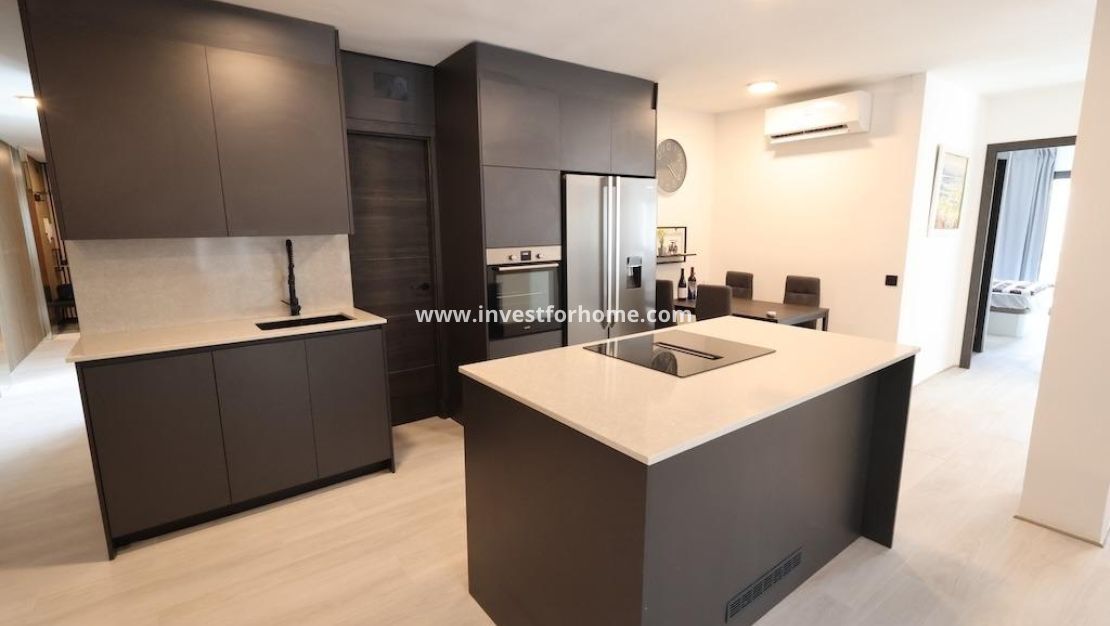 Sale - Apartment - Torrevieja - Costa Blanca
