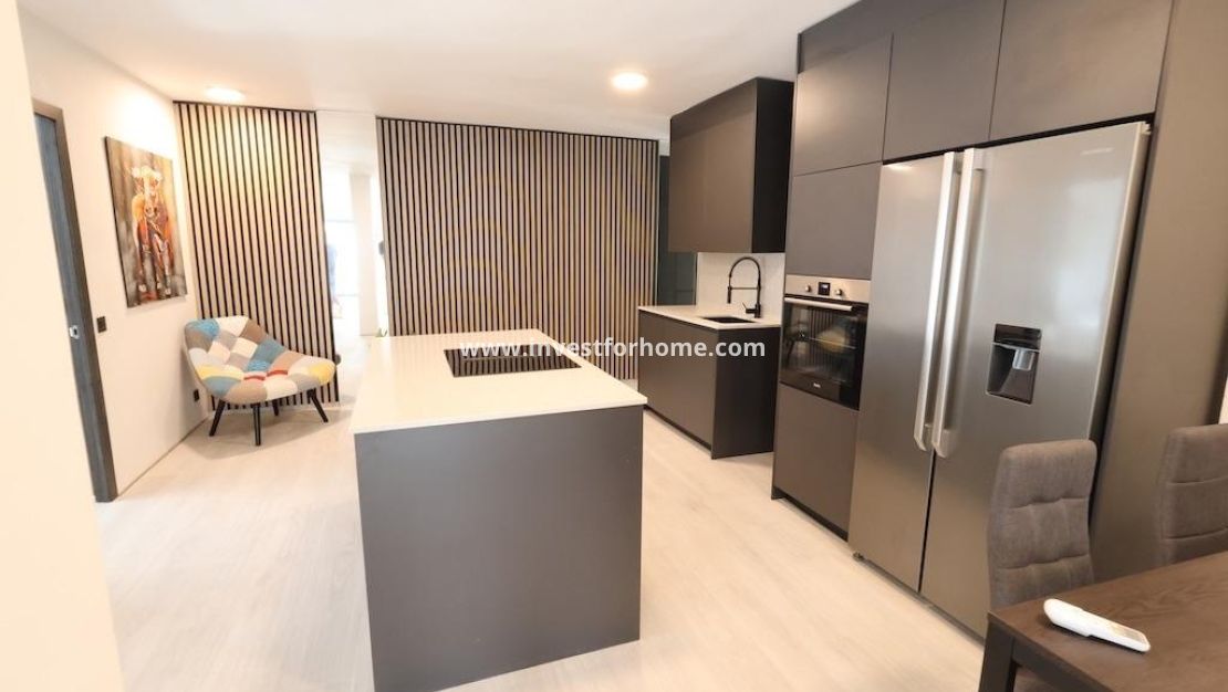 Sale - Apartment - Torrevieja - Costa Blanca