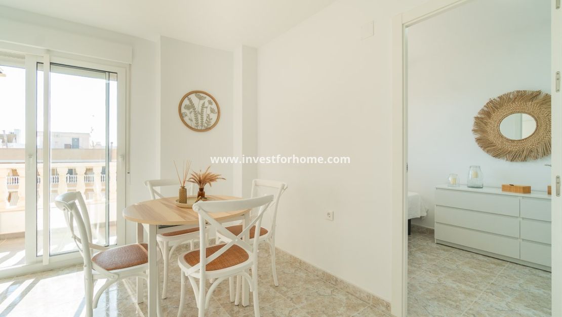 Sale - Apartment - Torrevieja - Costa Blanca