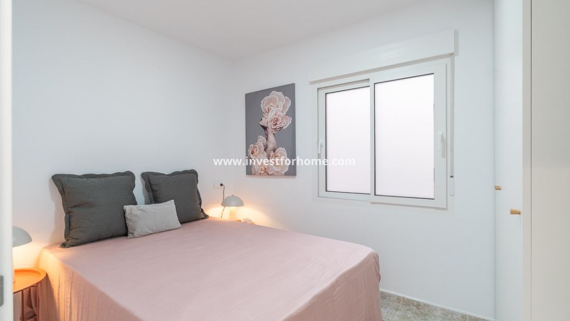 Sale - Apartment - Torrevieja - Costa Blanca