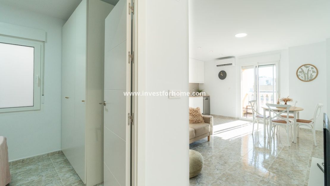 Sale - Apartment - Torrevieja - Costa Blanca